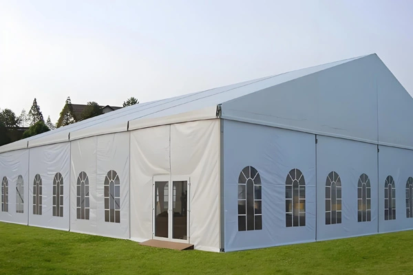 PVCテント生地がアウトドアキャンプ体験を向上させる方法