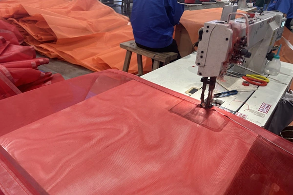 PVCメッシュタープの応用