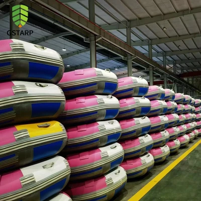 膨脹可能なボートの防水シート