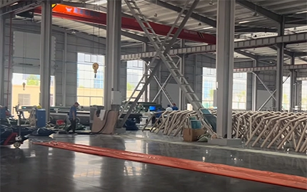 インフレータブルテントオイルフェンス生产ワークショップ2